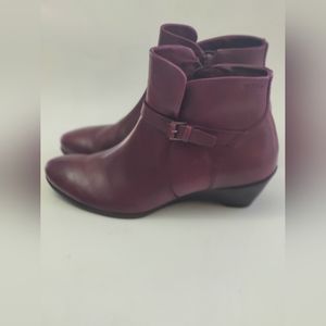 ECCO Sculptured Burgundy Ankle Bootie/Buckle Strap and Zipper
